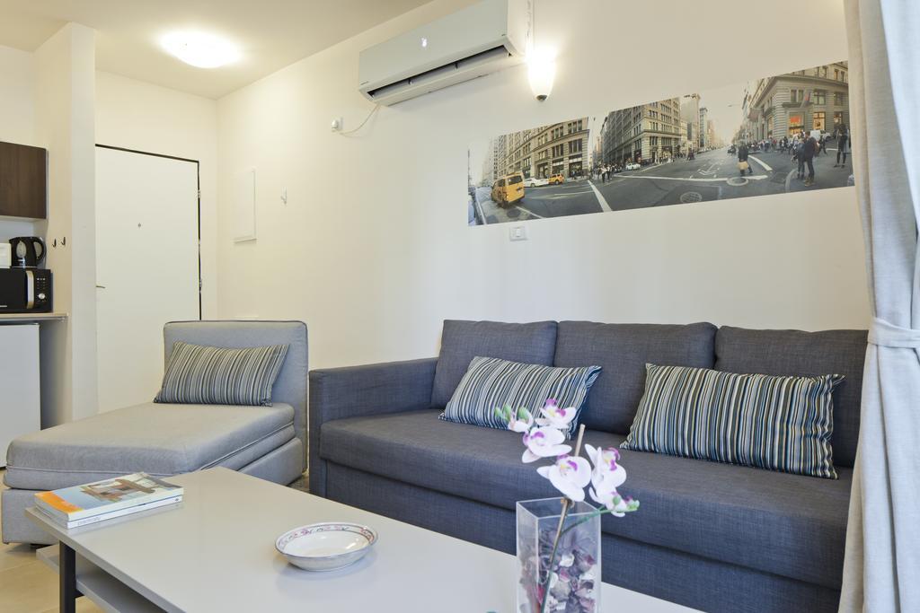 Tlv Suites By The Sea - 2 Rooms Tel Awiw Zewnętrze zdjęcie