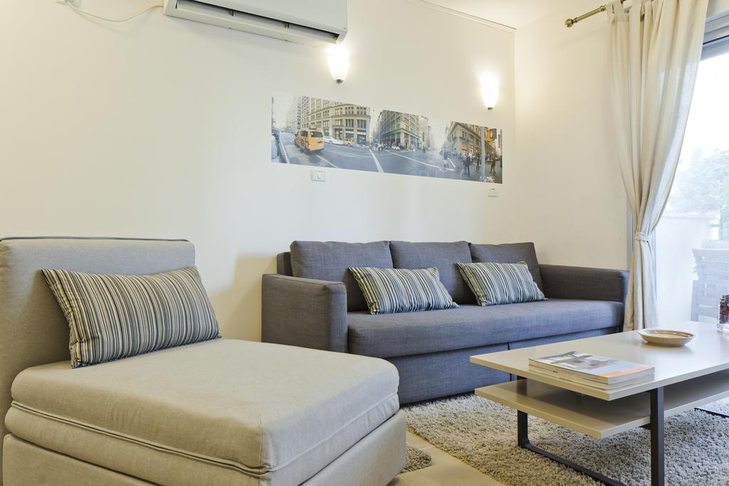 Tlv Suites By The Sea - 2 Rooms Tel Awiw Zewnętrze zdjęcie