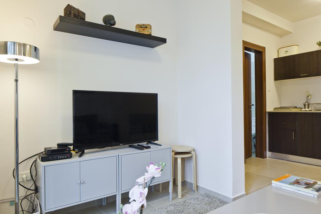 Tlv Suites By The Sea - 2 Rooms Tel Awiw Zewnętrze zdjęcie
